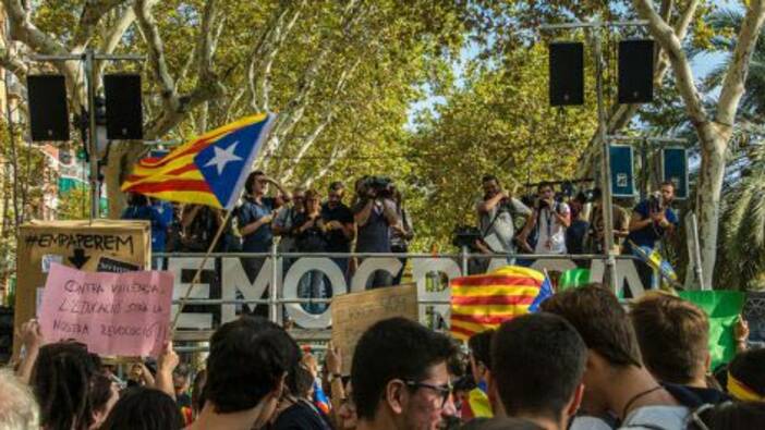 Katalanisches Referendum: Bruch mit Austerität und Autoritarismus